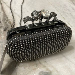Knuckle ring clutch purse NWT black purse rhinestones